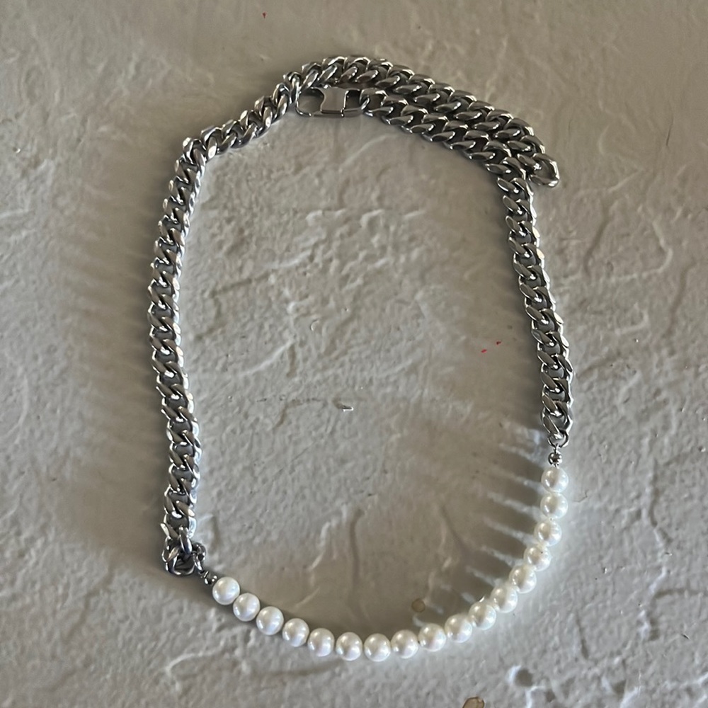 RARE ROMANCE Pearl Cuban Link Stainless Steel Chain